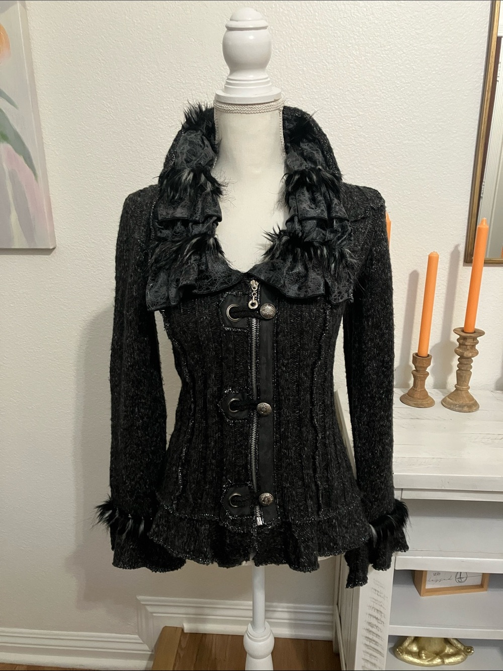 Vintage Grunge Black Textured Knit Jacket with Faux Fur Trim